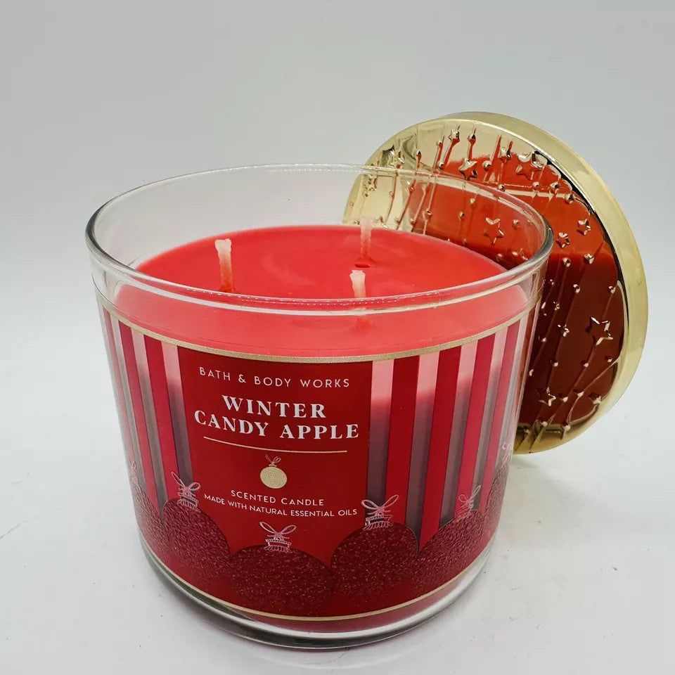 Bath & Body Works Winter Candy Apple Scented Candle 411g