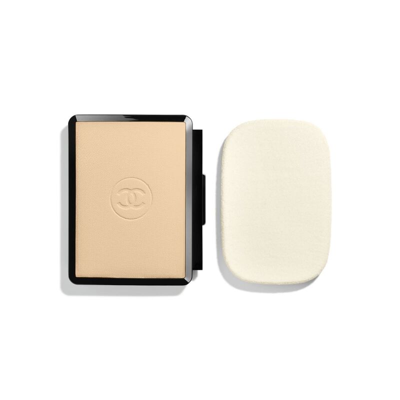 Chanel Le Teint Ultra 10 Beige for Women Ultrawear Flawless Compact Foundation Lum Mat Spf15 Refill 13G