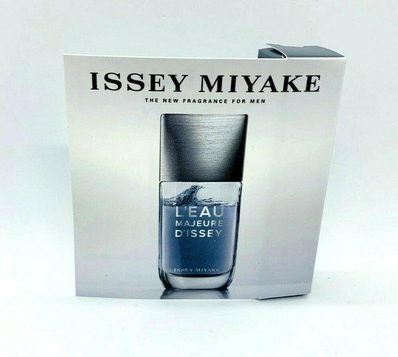 Issey Miyake L'Eau Majeure D'Issey Tube Spray For Men EDT 1 ml